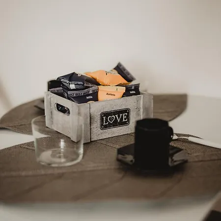 Monolocale Marina In Centro Storico Apartament Triest