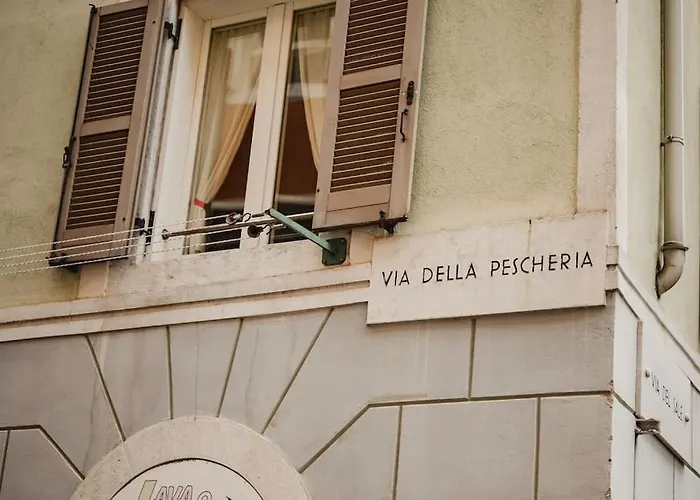 Appartamento Monolocale Marina In Centro Storico *