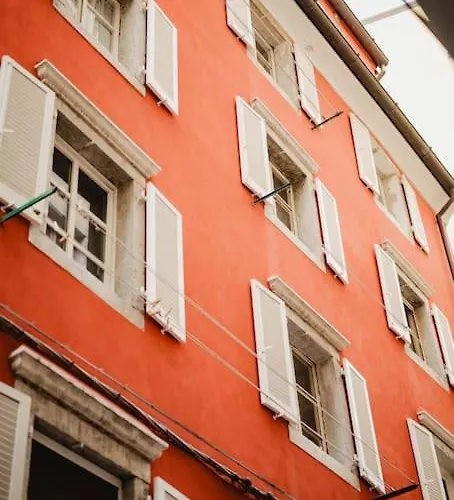 Monolocale Marina In Centro Storico * Terst