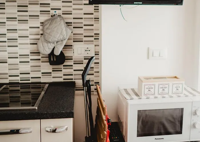 Monolocale Marina In Centro Storico Apartmán Terst