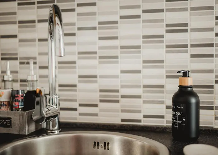 Monolocale Marina In Centro Storico Trieste